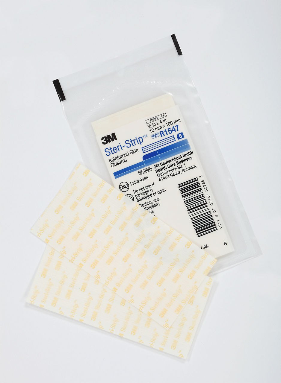 Solventum Steri-Strip Reinforced Adhesive Skin Closures, 12mm x 100mm Blue Box/50 Packs