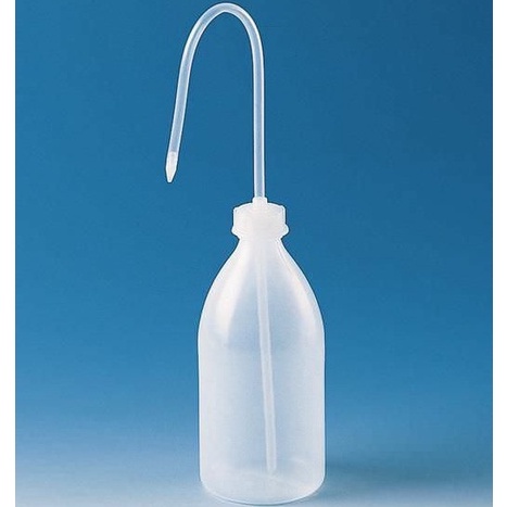 DiaGuru Wash Bottle, Vol. 500ml, LDPE Material, With Long Dispensing Tube, Each