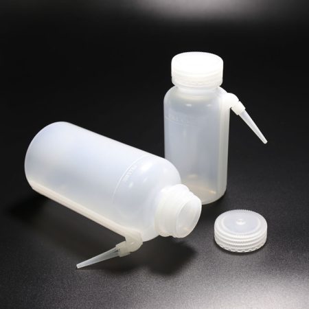 DiaGuru Goose Neck Wash Bottle, 500ml, LDPE Material, Screw Cap, Each